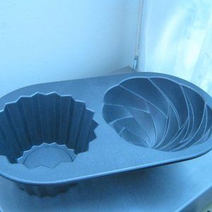 Nordic Ware Cute Cupcake Pan